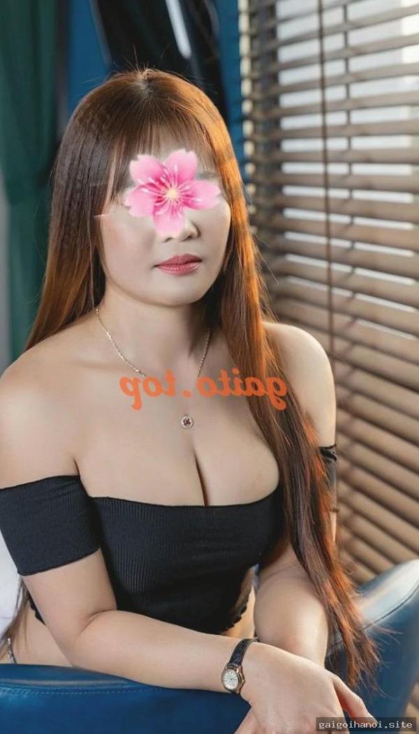 Phương Anh – Vòng 1 khủng, chiều khách – Quất ngay – Hoàng Mai, Hà Nội – ảnh 9