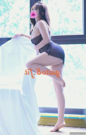 Tường Vy – ảnh