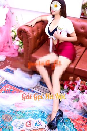 Khánh Ngân Mặt – gái gọi Long Biên